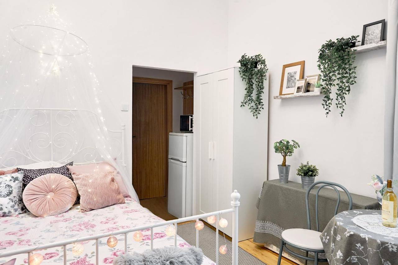 Miodowa Kazimierz Apartment Krasków Εξωτερικό φωτογραφία